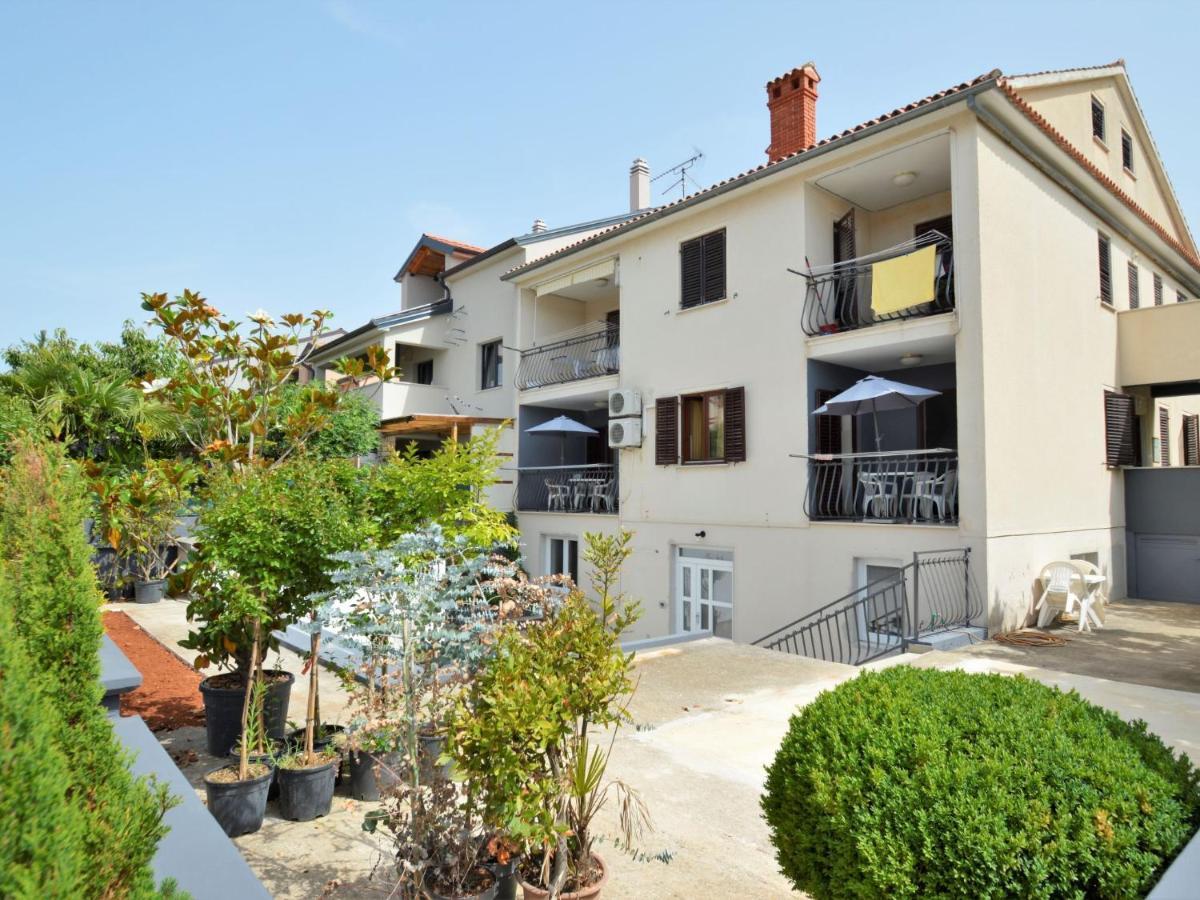 Apartment Alba By Interhome Rovinj Kültér fotó